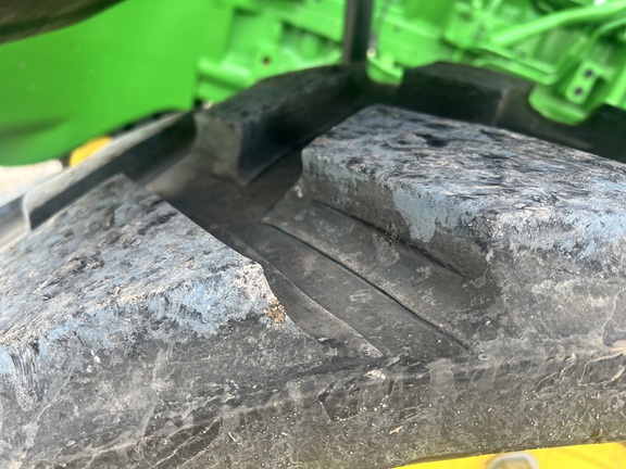 2024 John Deere 8RX 370 Tractor Rubber Track
