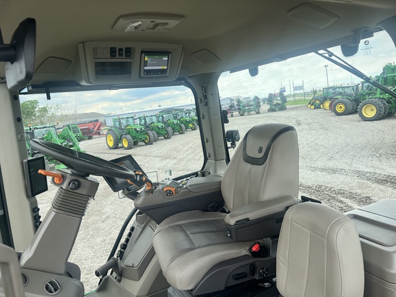 2024 John Deere 8RX 370 Tractor Rubber Track
