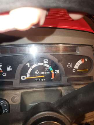 2009 Massey Ferguson GC2400 Tractor Compact