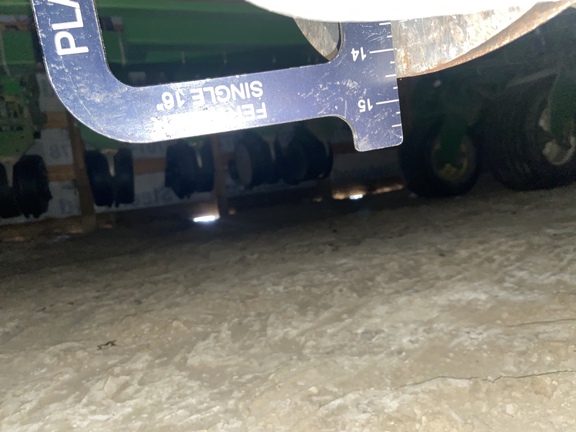 2000 John Deere 1780 Planter