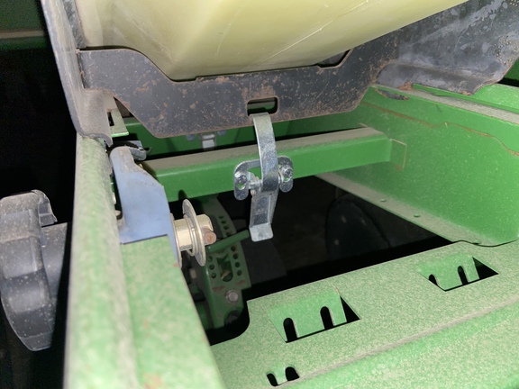 2000 John Deere 1780 Planter