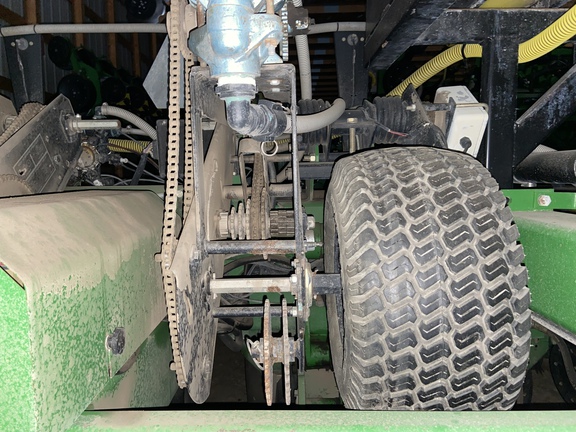 2000 John Deere 1780 Planter