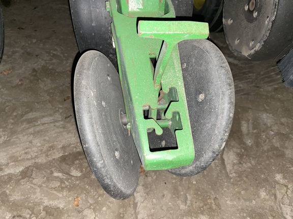 2000 John Deere 1780 Planter