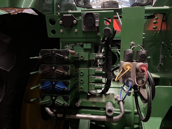 2013 John Deere 9460R Tractor 4WD