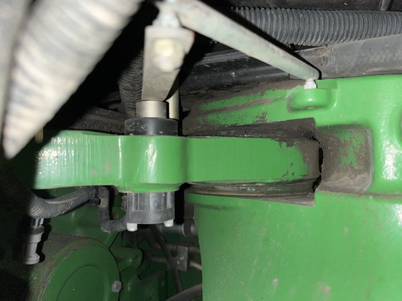 2013 John Deere 9460R Tractor 4WD