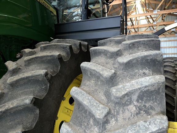 2013 John Deere 9460R Tractor 4WD