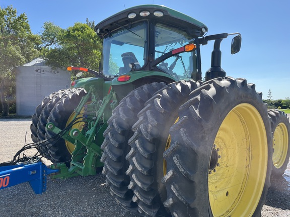 2015 John Deere 8370R Tractor