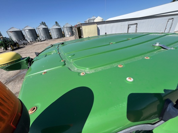 2015 John Deere 8370R Tractor