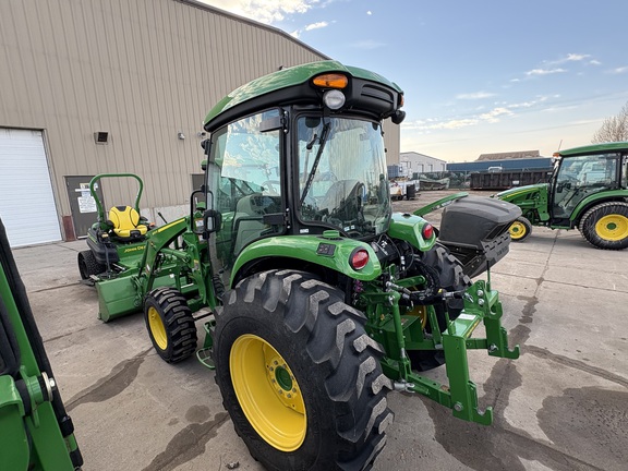 2022 John Deere 4066R Tractor Compact