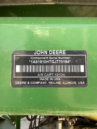 2017 John Deere 1890 Air Seeder