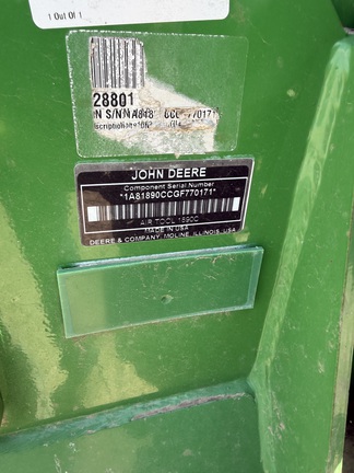 2017 John Deere 1890 Air Seeder