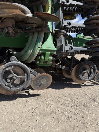 2017 John Deere 1890 Air Seeder