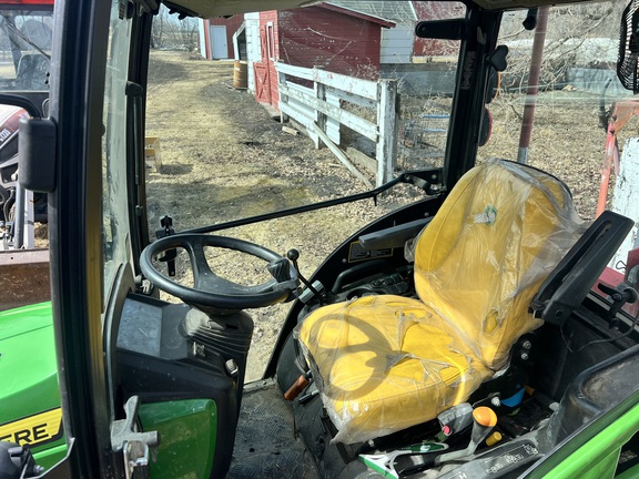 2024 John Deere 1025R Tractor Compact