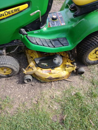 2006 John Deere X324 Garden Tractor