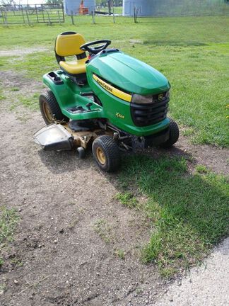 2006 John Deere X324 Garden Tractor
