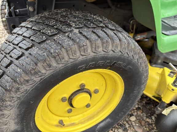 2006 John Deere X324 Garden Tractor