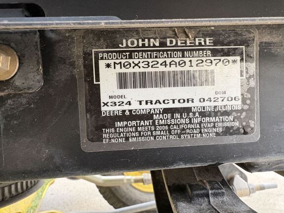2006 John Deere X324 Garden Tractor