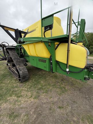 2013 Top Air TA1600 Sprayer