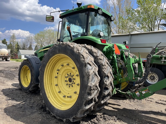 2004 John Deere 7920 Tractor