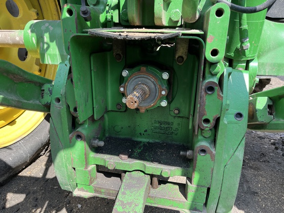 2004 John Deere 7920 Tractor