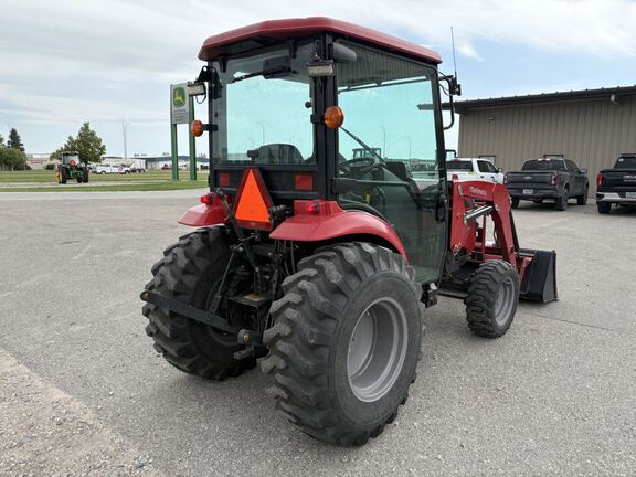 2016 Mahindra 1538 Tractor