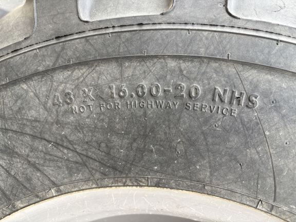 2016 Mahindra 1538 Tractor