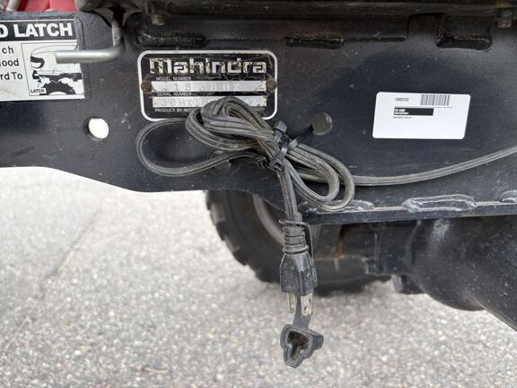 2016 Mahindra 1538 Tractor