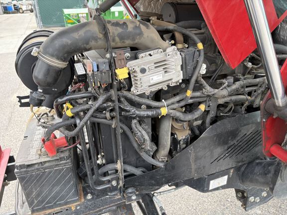 2016 Mahindra 1538 Tractor
