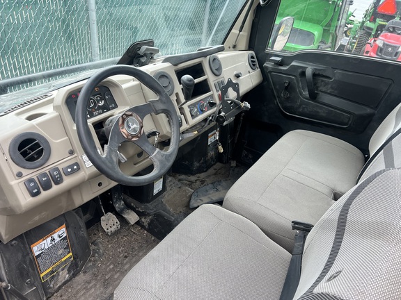 2023 John Deere XUV835R ATV