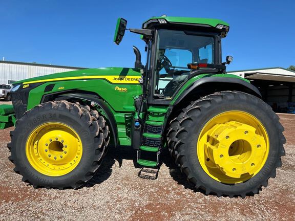 2022 John Deere 8R 410 Tractor