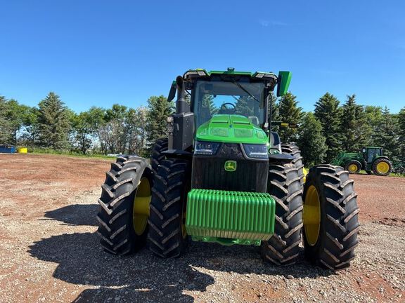 2022 John Deere 8R 410 Tractor