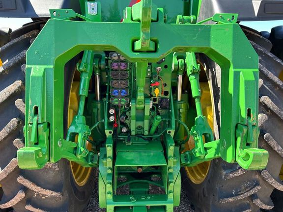 2022 John Deere 8R 410 Tractor