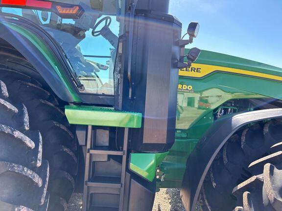 2022 John Deere 8R 410 Tractor