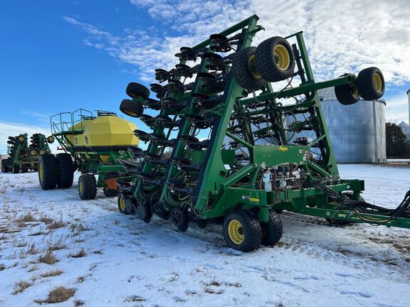 2014 John Deere 1895 Air Seeder