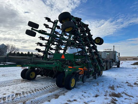 2014 John Deere 1895 Air Seeder