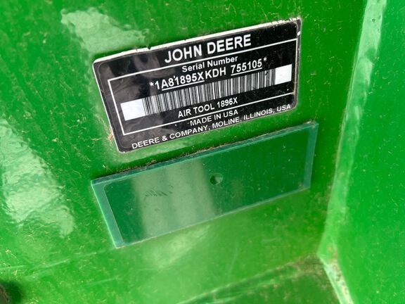 2014 John Deere 1895 Air Seeder