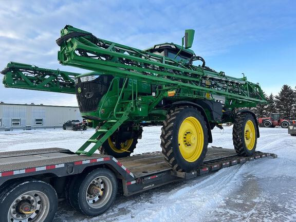 2023 John Deere 412R Sprayer/High Clearance