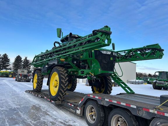 2023 John Deere 412R Sprayer/High Clearance