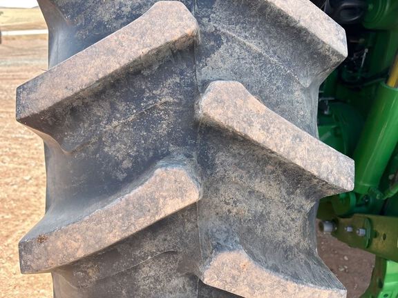 2023 John Deere 6R 175 Tractor