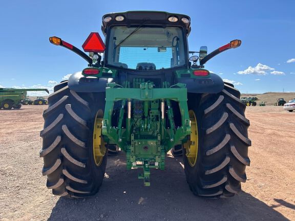 2023 John Deere 6R 195 Tractor