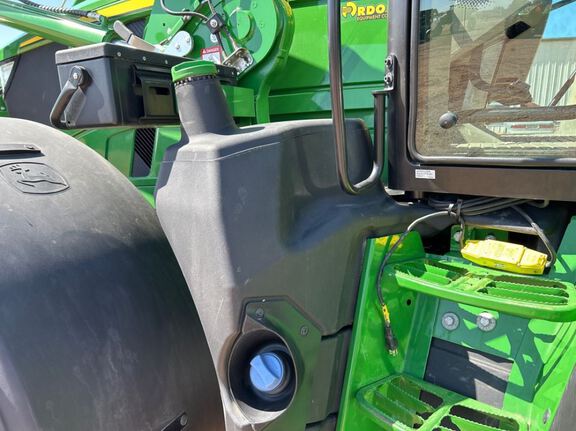 2023 John Deere 6R 195 Tractor