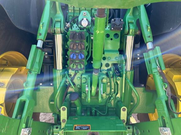 2023 John Deere 6R 195 Tractor