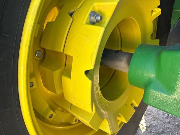 2023 John Deere 6R 195 Tractor