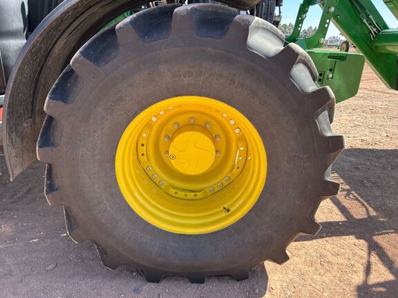 2023 John Deere 6R 195 Tractor