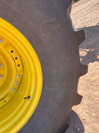 2023 John Deere 6R 195 Tractor