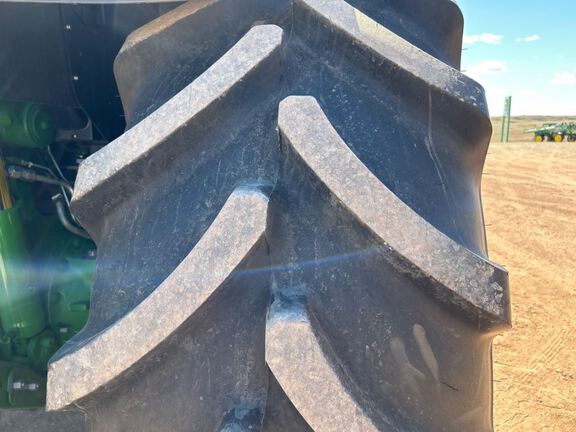 2023 John Deere 6R 195 Tractor