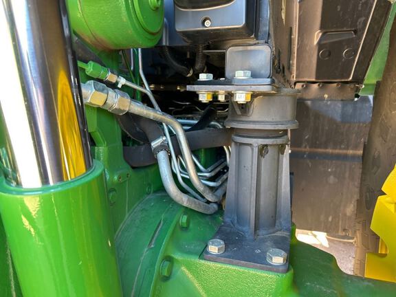 2023 John Deere 6R 195 Tractor