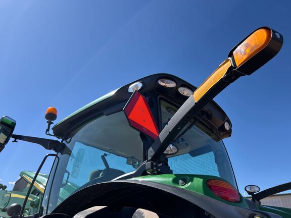 2023 John Deere 6R 195 Tractor