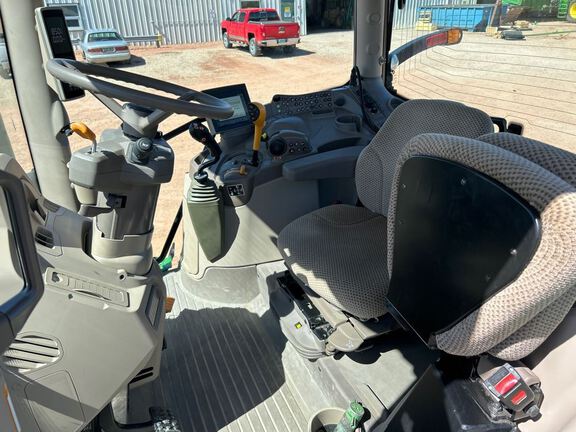 2023 John Deere 6R 195 Tractor