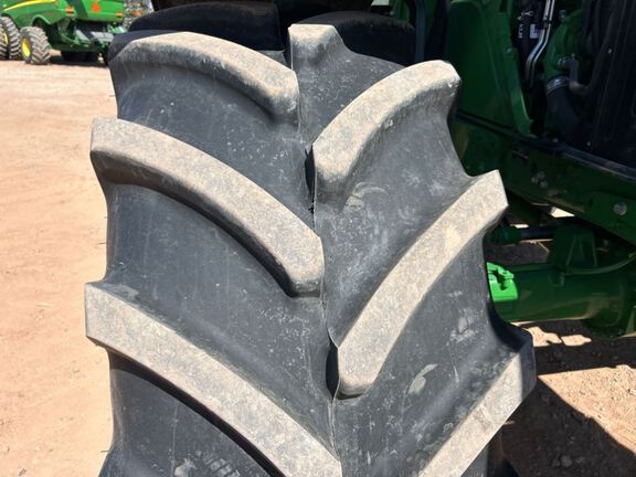 2023 John Deere 6R 195 Tractor